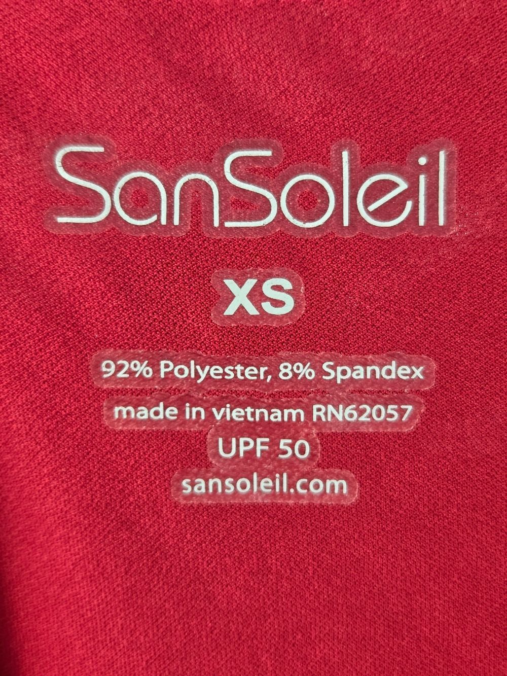 SAN SOLEIL Athletic Top - Picture 9 of 9